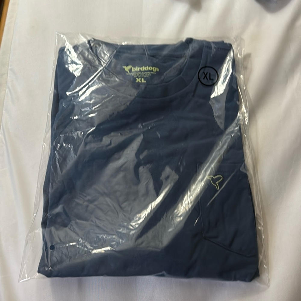 Brand New Birdog long sleeve size XL